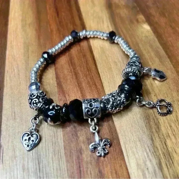 Crown Charm Beads and Charms Bracelet - Picture 2 of 3